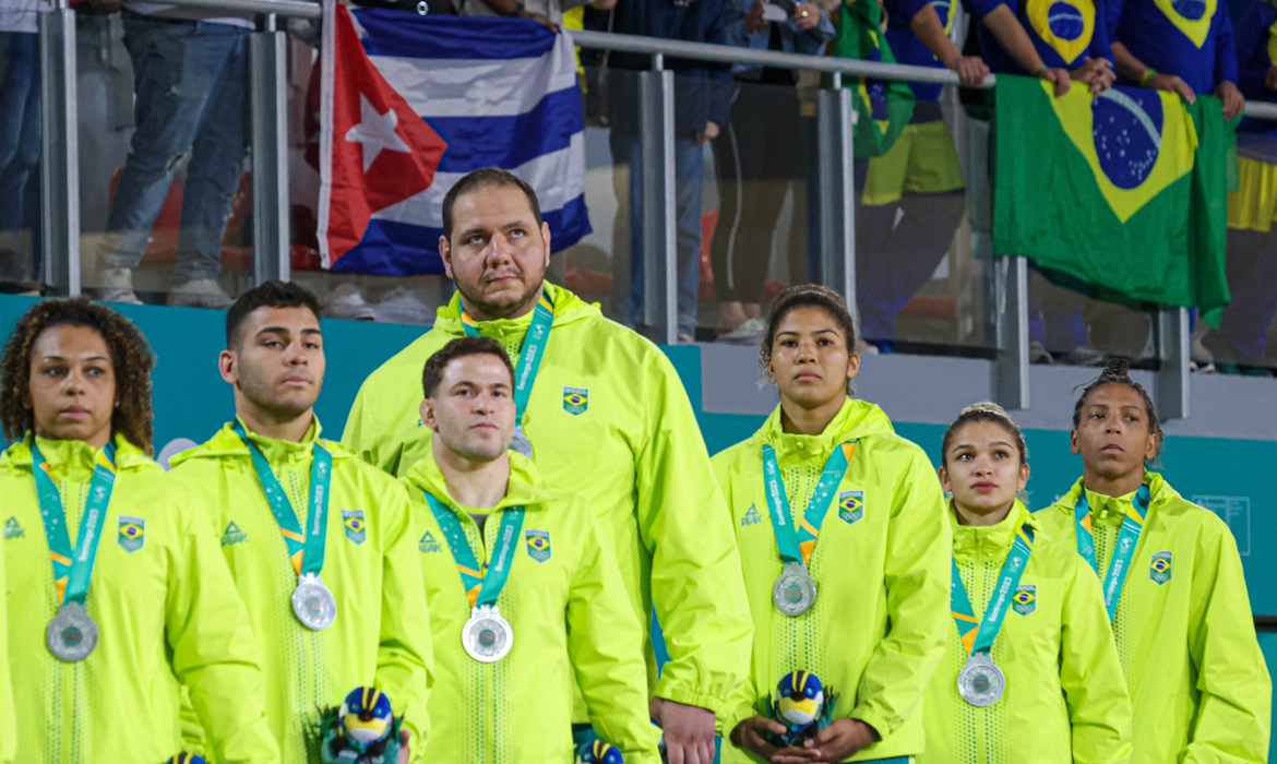 Pan Brasil Prata Por Equipes E Fecha Campanha Do Jud P Dios