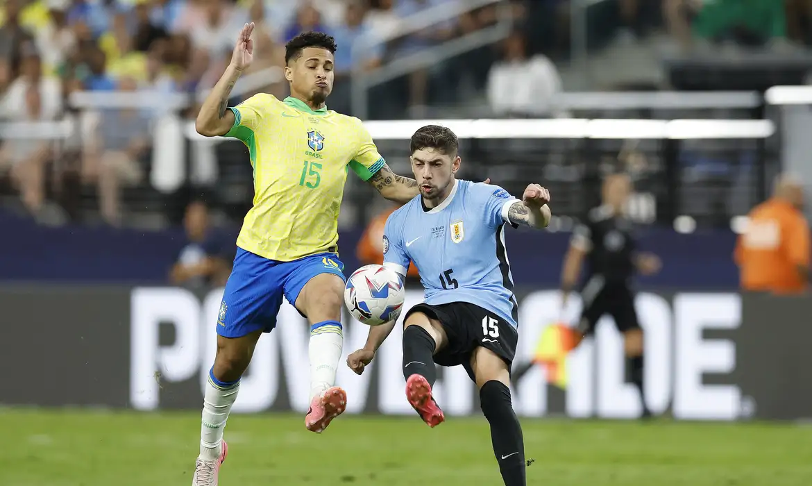 Brasil cai nos pênaltis diante do Uruguai e dá adeus à Copa América