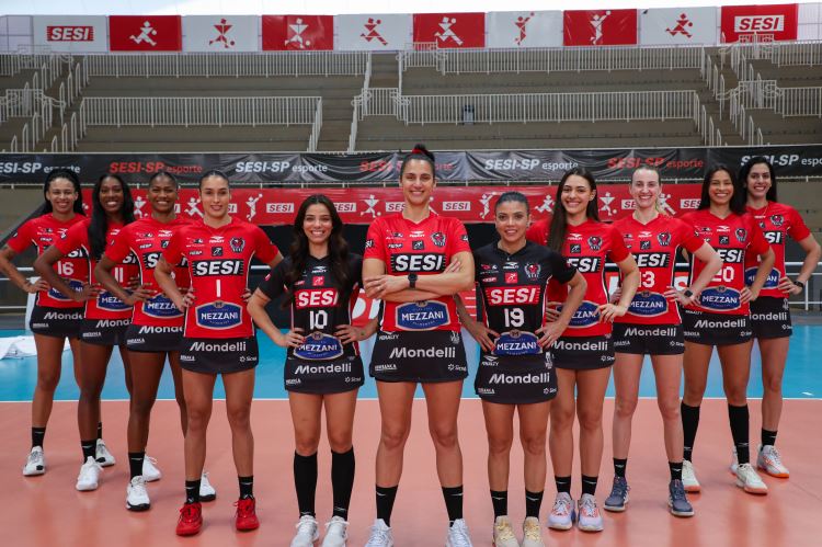 Sesi-Bauru domina final brasileira e conquista Sul-Americano de Clubes de Vôlei Feminino pela primeira vez